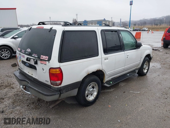 1999 Ford Explorer XLT с VIN 1FMDU35P9XZB21379, выставлен на аукционе IAAI как лот 41496418 с пробегом 265 612 миль миль и . История ставок и продаж доступна на DreamBid. Изображение 4.