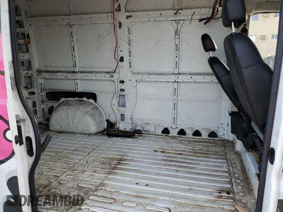 2014 Ram ProMaster Cargo with VIN 3C6TRVBG5EE102202, listed as a Copart auction lot 85702064 with 107,484 mi miles and Salvage Title. Bid and sale history available at DreamBid. Image 11.