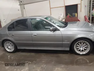 2003 BMW 5 Series 530iA with VIN WBADT63433CK45644, listed as a IAAI auction lot 41850399 with 178,600 mi miles. Bid and sale history available at carsss.com. Image 13.