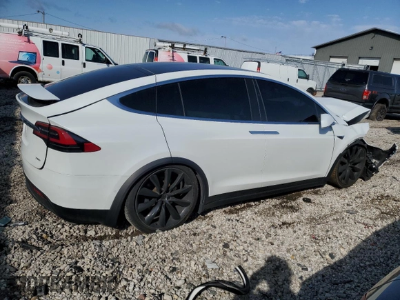 2017 Tesla Model X 90D z VIN 5YJXCBE21HF054304, wystawiony jako Copart lot #48428795 z przebiegiem Nie podano mil oraz Czysty tytuł • Clean title. Historia ofert i sprzedaży dostępna na DreamBid. Obrazek 3.