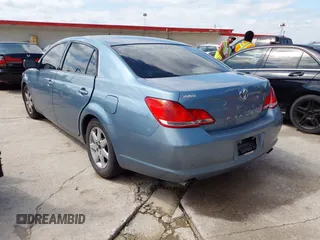 2006 Toyota Avalon XL with VIN 4T1BK36B16U096540, listed as a IAAI auction lot 42210538 with 219,406 mi miles and . Bid and sale history available at DreamBid. Image 3.