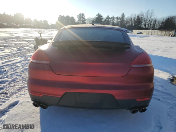 2014 Porsche Panamera S E-Hybrid with VIN WP0AD2A7XEL044237, listed as a Copart auction lot 85471394 with 102,756 mi miles and Clean Title. Bid and sale history available at carsss.com. Image 6.