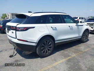 2018 Land Rover Range Rover Velar R-Dynamic SE z VIN SALYL2RX1JA747276, wystawiony jako IAAI lot #42466282 z przebiegiem 51 011 mil mil oraz . Historia ofert i sprzedaży dostępna na DreamBid. Obrazek 4.