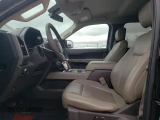 2018 Ford Expedition XLT с VIN 1FMJU1HT7JEA06052, выставлен на аукционе Copart как лот 57982835 с пробегом 220 292 миль миль и Чистый • Clean title. История ставок и продаж доступна на DreamBid. Изображение 7.