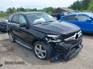 2017 Mercedes-Benz GLE 350 z VIN 4JGDA5HB4HA832668, wystawiony jako IAAI lot #42258022 z przebiegiem 81 994 mil mil oraz . Historia ofert i sprzedaży dostępna na DreamBid. Obrazek 1.