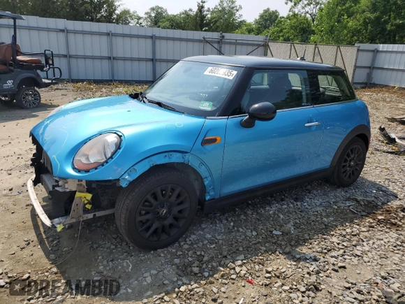 2017 MINI Hardtop Cooper with VIN WMWXP5C52H3C63759, listed as a Copart auction lot 60203935 with 118,339 mi miles and Salvage title. Bid and sale history available at DreamBid. Image 1.