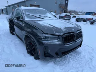 2023 BMW X4 M40i z VIN 5UX43DT03P9S61199, wystawiony jako Copart lot #86424734 z przebiegiem Nie podano mil oraz Szkody całkowita. Historia ofert i sprzedaży dostępna na DreamBid. Obrazek 4.