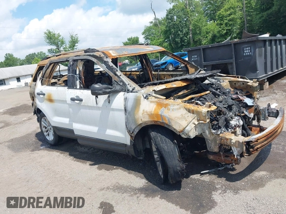2015 Ford Explorer z VIN 1FM5K8B86FGA28592, wystawiony jako IAAI lot #42498833 z przebiegiem Nie podano mil oraz . Historia ofert i sprzedaży dostępna na DreamBid. Obrazek 1.