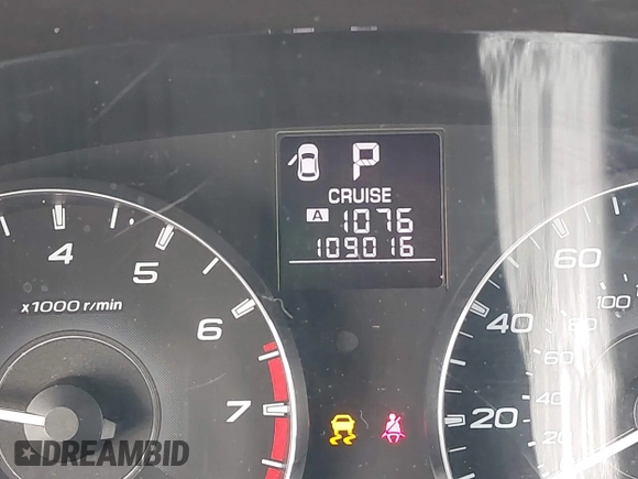 2012 Subaru Outback Prem z VIN 4S4BRBCC9C3282475, wystawiony jako IAAI lot #42281070 z przebiegiem 109 016 mil mil oraz . Historia ofert i sprzedaży dostępna na DreamBid. Obrazek 15.