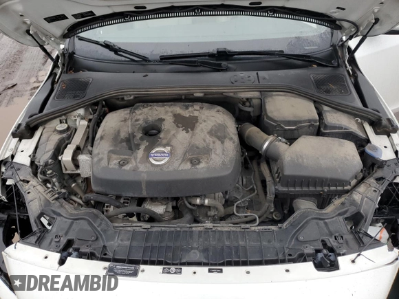 2015 Volvo S60 T5 Drive-E Premier with VIN YV140MFB8F1299834, listed as a Copart auction lot 40079404 with 152,092 mi miles. Bid and sale history available at carsss.com. Image 11.