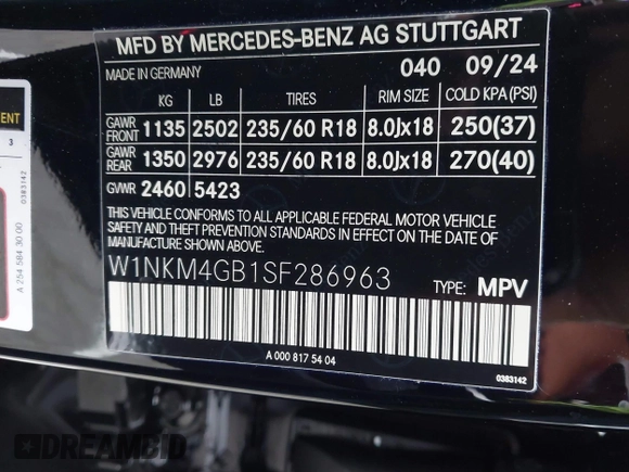 2025 Mercedes-Benz GLC with VIN W1NKM4GB1SF286963, listed as a IAAI auction lot 40970348 with 108 mi miles. Bid and sale history available at carsss.com. Image 9.