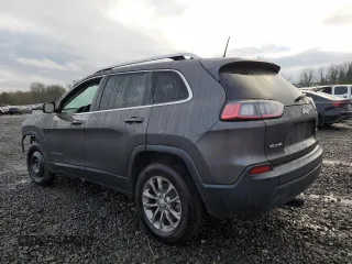 2019 Jeep Cherokee Latitude Plus with VIN 1C4PJMLB3KD306461, listed as a Copart auction lot 86721844 with 58,252 mi miles and Salvage Title. Bid and sale history available at carsss.com. Image 2.