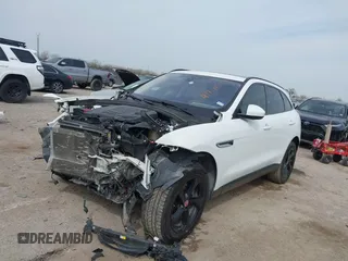 2018 Jaguar F-Pace 25t Premium z VIN SADCJ2FX6JA271204, wystawiony jako IAAI lot #41741347 z przebiegiem 80 806 mil mil oraz . Historia ofert i sprzedaży dostępna na DreamBid. Obrazek 18.