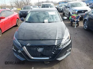 2021 Nissan Altima SV with VIN 1N4BL4DV3MN362982, listed as a IAAI auction lot 41641340 with 68,323 mi miles and . Bid and sale history available at carsss.com. Image 12.