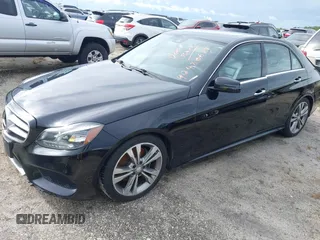 2014 Mercedes-Benz E 350 Luxury with VIN WDDHF8JB0EA907936, listed as a IAAI auction lot 40480628 with Not Provided miles and . Bid and sale history available at DreamBid. Image 17.