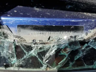 2017 Nissan Rogue SV z VIN KNMAT2MT4HP558206, wystawiony jako Copart lot #52620485 z przebiegiem Nie podano mil oraz Nie do naprawy. Historia ofert i sprzedaży dostępna na DreamBid. Obrazek 14.