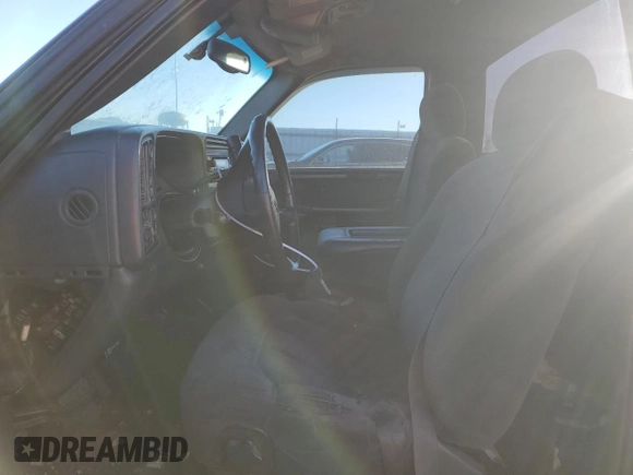 2002 Chevrolet Silverado 1500 LS with VIN 1GCEK14T42Z347338, listed as a Copart auction lot 87610705 with 298,775 mi miles and Salvage Title. Bid and sale history available at carsss.com. Image 7.