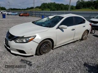 2017 Nissan Altima S z VIN 1N4AL3AP2HC136364, wystawiony jako Copart lot #56694655 z przebiegiem 126 053 mil mil oraz Szkoda całkowita • Salvage title. Historia ofert i sprzedaży dostępna na DreamBid. Obrazek 1.