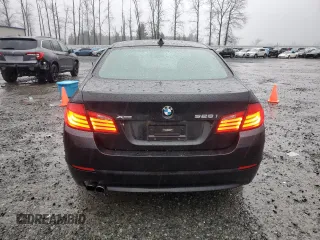 2013 BMW 5 Series 528i xDrive с VIN WBAXH5C59DDW14522, выставлен на аукционе Copart как лот 85875244 с пробегом 106 400 миль миль и Чистый • Clean title. История ставок и продаж доступна на DreamBid. Изображение 6.