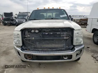 2012 Ford F-350 XL with VIN 1FT8W3DT5CEB27728, listed as a Copart auction lot 52887855 with 332,900 mi miles and Clean Title. Bid and sale history available at DreamBid. Image 5.