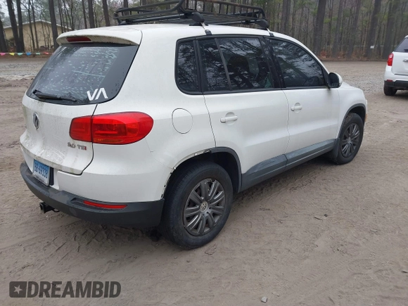 2012 Volkswagen Tiguan with VIN WVGCV7AX5CW508206, listed as a IAAI auction lot 41612007 with 116,455 mi miles and . Bid and sale history available at DreamBid. Image 4.