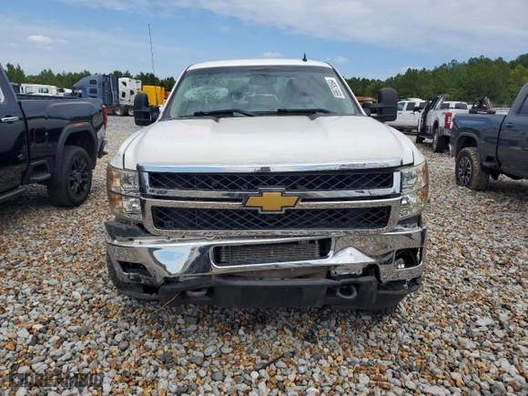 2011 Chevrolet Silverado 2500HD LT with VIN 1GC1KXCG2BF247259, listed as a Copart auction lot 69979564 with 204,861 mi miles and Clean Title. Bid and sale history available at carsss.com. Image 5.