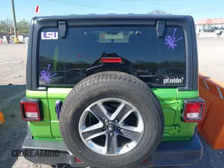 2019 Jeep Wrangler Unlimited Sahara with VIN 1C4HJXEN1KW592876, listed as a IAAI auction lot 42039474 with 66,506 mi miles and . Bid and sale history available at DreamBid. Image 17.