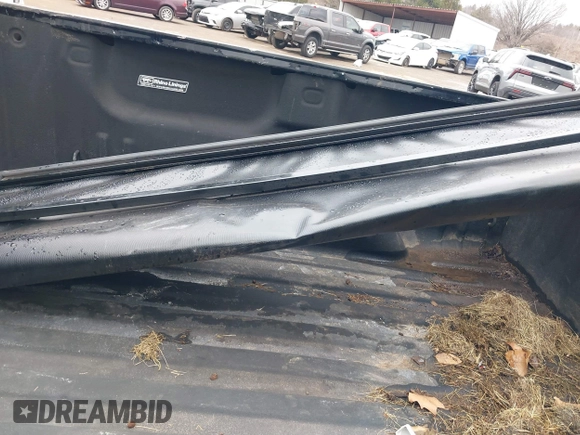 2013 Chevrolet Silverado 1500 LS with VIN 3GCPKREA2DG301949, listed as a IAAI auction lot 41532183 with 200,627 mi miles and . Bid and sale history available at DreamBid. Image 12.