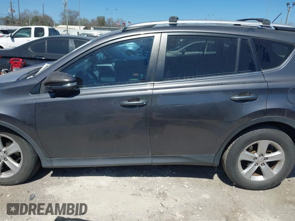 2013 Toyota RAV4 XLE with VIN 2T3WFREV1DW027808, listed as a IAAI auction lot 41772111 with 153,583 mi miles. Bid and sale history available at carsss.com. Image 14.