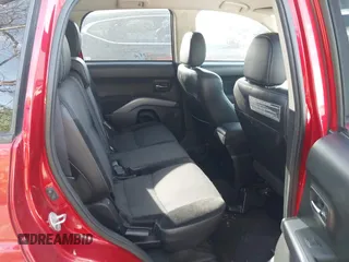 2013 Mitsubishi Outlander SE z VIN JA4JT3AWXDU019597, wystawiony jako IAAI lot #42092622 z przebiegiem 209 093 mil mil oraz . Historia ofert i sprzedaży dostępna na DreamBid. Obrazek 8.