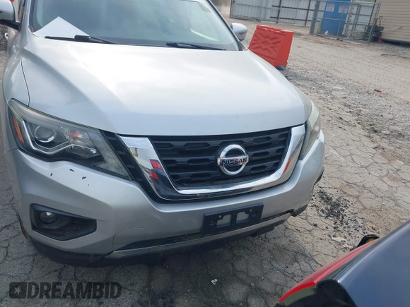 2017 Nissan Pathfinder SV with VIN 5N1DR2MM9HC648975, listed as a IAAI auction lot 42042921 with 125,057 mi miles. Bid and sale history available at carsss.com. Image 12.