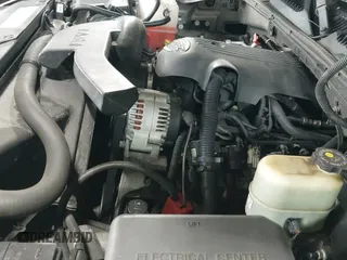 2002 Chevrolet Avalanche with VIN 3GNEC13T02G117284, listed as a IAAI auction lot 41869260 with 3 mi miles and . Bid and sale history available at DreamBid. Image 19.