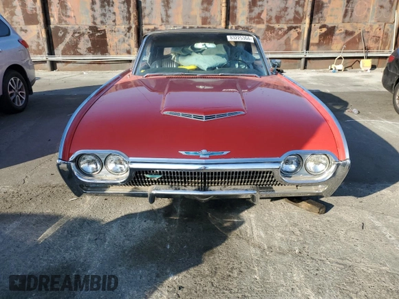 1963 Ford Thunderbird with VIN 3Y85Z160368, listed as a Copart auction lot 83225364 with 55,584 mi miles and Clean Title. Bid and sale history available at DreamBid. Image 5.
