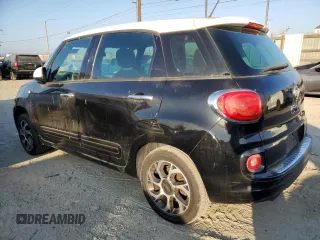 2014 FIAT 500L Easy with VIN ZFBCFABH3EZ002111, listed as a Copart auction lot 84072054 with 133,321 mi miles and Clean Title. Bid and sale history available at DreamBid. Image 2.