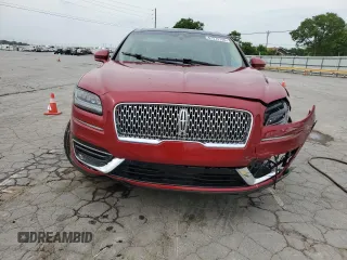 2020 Lincoln Nautilus Reserve z VIN 2LMPJ8KP8LBL22392, wystawiony jako Copart lot #57273145 z przebiegiem 21 457 mil mil oraz Szkoda całkowita • Salvage title. Historia ofert i sprzedaży dostępna na DreamBid. Obrazek 5.