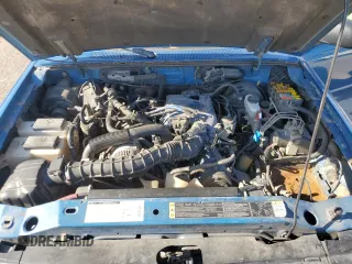 2001 Ford Ranger XL z VIN 1FTYR14U51PB27315, wystawiony jako Copart lot #48818545 z przebiegiem 288 590 mil mil oraz Nie do naprawy • Non repairable. Historia ofert i sprzedaży dostępna na DreamBid. Obrazek 11.