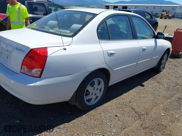 2006 Hyundai Elantra GLS z VIN KMHDN46D26U319580, wystawiony jako IAAI lot #42404759 z przebiegiem 143 589 mil mil oraz . Historia ofert i sprzedaży dostępna na DreamBid. Obrazek 4.