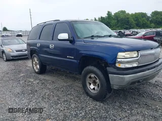 2002 Chevrolet Tahoe LS z VIN 1GNEC13Z62R205972, wystawiony jako IAAI lot #42386598 z przebiegiem Nie podano mil oraz . Historia ofert i sprzedaży dostępna na DreamBid. Obrazek 1.