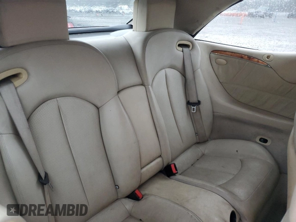 2005 Mercedes-Benz CLK 320 with VIN WDBTK65J45F163068, listed as a Copart auction lot 80298274 with 130,785 mi miles and Salvage Title. Bid and sale history available at DreamBid. Image 10.