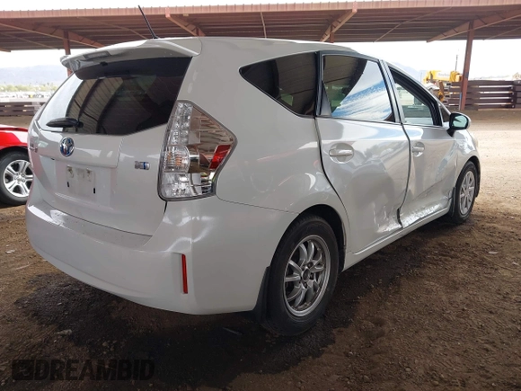 2014 Toyota Prius Two with VIN JTDZN3EU5EJ014581, listed as a IAAI auction lot 41916520 with 182,125 mi miles and . Bid and sale history available at DreamBid. Image 4.