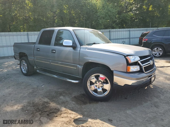 2007 Chevrolet Silverado 1500 Classic LT2 with VIN 2GCEC13Z571135759, listed as a Copart auction lot 66326164 with 132,065 mi miles and Salvage Title. Bid and sale history available at carsss.com. Image 4.