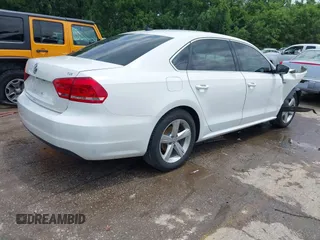 2015 Volkswagen Passat S with VIN 1VWAS7A35FC111535, listed as a IAAI auction lot 42438546 with 176,681 mi miles and . Bid and sale history available at DreamBid. Image 4.