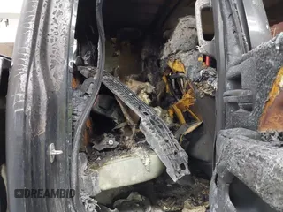 2018 GMC Sierra 1500 SLE z VIN 1GTV2MEC2JZ226046, wystawiony jako IAAI lot #41819120 z przebiegiem Nie podano mil oraz . Historia ofert i sprzedaży dostępna na DreamBid. Obrazek 8.