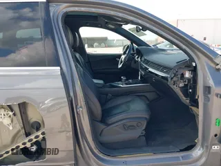 2017 Audi Q7 Premium Plus with VIN WA1LAAF78HD058277, listed as a IAAI auction lot 42145596 with 83,088 mi miles and . Bid and sale history available at DreamBid. Image 5.