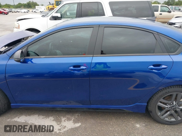 2021 Kia Forte GT-Line with VIN 3KPF34AD3ME403218, listed as a IAAI auction lot 42375319 with 56,621 mi miles and . Bid and sale history available at DreamBid. Image 15.