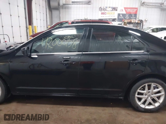 2012 Ford Fusion SEL z VIN 3FAHP0JA8CR125067, wystawiony jako IAAI lot #42000958 z przebiegiem 101 140 mil mil oraz . Historia ofert i sprzedaży dostępna na DreamBid. Obrazek 15.
