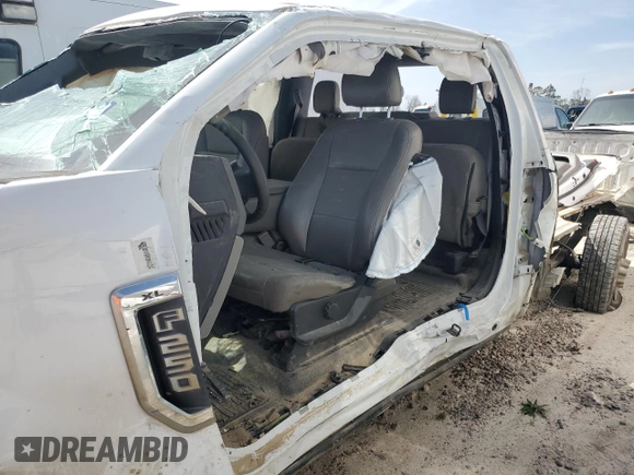 2019 Ford F-250 XL z VIN 1FT7X2A61KED13539, wystawiony jako Copart lot #48732535 z przebiegiem Nie podano mil oraz Szkoda całkowita • Salvage title. Historia ofert i sprzedaży dostępna na DreamBid. Obrazek 9.