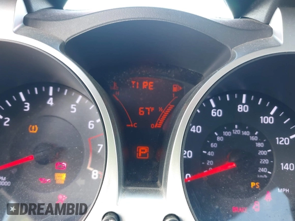 2014 Nissan Juke S with VIN JN8AF5MRXET356779, listed as a IAAI auction lot 41351761 with 1 mi miles. Bid and sale history available at carsss.com. Image 7.