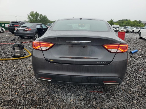 2015 Chrysler 200 S with VIN 1C3CCCBB9FN680839, listed as a Copart auction lot 61400265 with 143,228 mi miles and Salvage title. Bid and sale history available at DreamBid. Image 6.