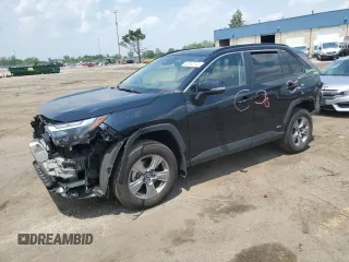 2023 Toyota RAV4 Hybrid XLE with VIN 4T3RWRFV5PU104535, listed as a Copart auction lot 60043745 with 13,886 mi miles and Salvage title. Bid and sale history available at DreamBid. Image 1.